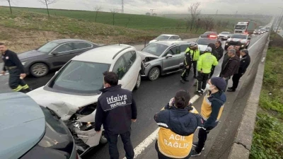 Tekirdağ&rsquo;da zincirleme kaza: 4 ara&ccedil; birbirine girdi
