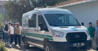 Teksüt fabrikası yangınında hayatını kaybeden Ahmet İzmirli toprağa verildi
