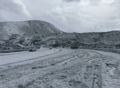 Tend&uuml;rek Ge&ccedil;idi&rsquo;nde dolu yağışı kışı aratmadı
