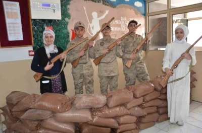 Tercan&rsquo;da &Ccedil;anakkale Zaferi&rsquo;nin 111. yıl d&ouml;n&uuml;m&uuml; anıldı
