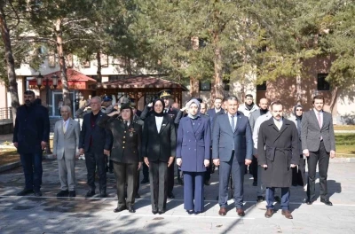 Tercan&rsquo;da &Ccedil;anakkale Zaferi&rsquo;nin 111. yıl d&ouml;n&uuml;m&uuml; t&ouml;renle anıldı
