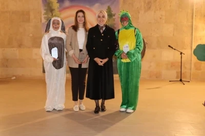 Tercan&rsquo;da &ouml;ğrencilerden &ccedil;ocuk şenliği etkinliği
