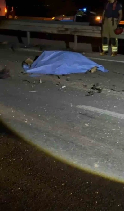 Ters yönde giden araç faciaya yol açtı: 2 ölü
