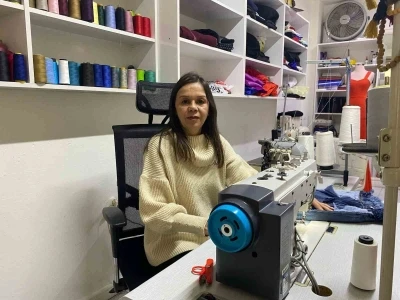 Terzilerde &lsquo;fiyat&rsquo; ve &lsquo;&ccedil;ırak&rsquo; &ccedil;ıkmazı: "Tadilat parası fazla &ccedil;ıktığı i&ccedil;in &lsquo;Tadilat yaptıracağıma yenisini alırım&rsquo; diyorlar"
