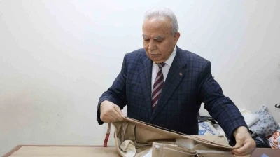 Terziliğe başladığı d&uuml;kkanda emekli oldu
