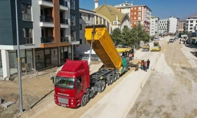 Terzioğlu caddesindeki çalışmalarda sona doğru
