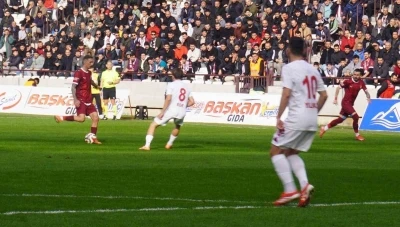 TFF 2. Lig: Elazığspor: 2 - Altınordu: 0
