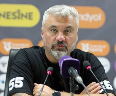 Thomas Reis: &quot;Son paslar ve ortalar bu kadar berbat olursa gol atmak mümkün olmuyor&quot;
