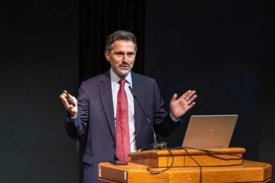 THY Y&ouml;netim Kurulu Başkanı Prof. Dr. Şeker: "2050 karbon n&ouml;tr hedefimiz doğrultusunda k&uuml;resel havacılığa y&ouml;n veriyoruz"
