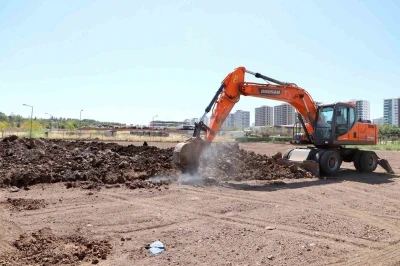 Tıbbi ve aromatik bahçede çalışmalar hızlandı
