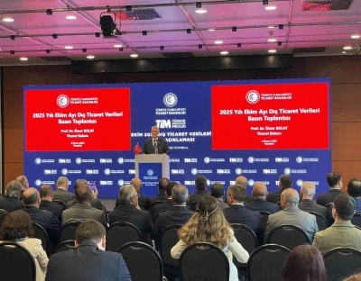 Ticaret Bakanı Bolat: &quot;2025 yılı Ekim ayında ihracatımız yüzde 2,3 artışla 24 milyar dolar olarak gerçekleşti&quot;
