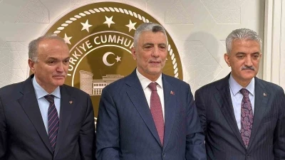 Ticaret Bakanı &Ouml;mer Bolat D&uuml;zce&rsquo;de
