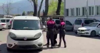 TikTok canlı yayını kanlı bitti: Gen&ccedil; kadın y&uuml;z&uuml;nden bı&ccedil;aklandı
