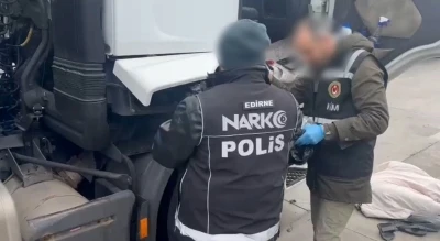 Tırda 53 kilogram uyuşturucu ele ge&ccedil;irildi
