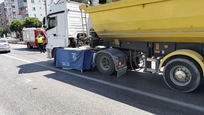 Tırın altında kalan şahıs hayatını kaybetti
