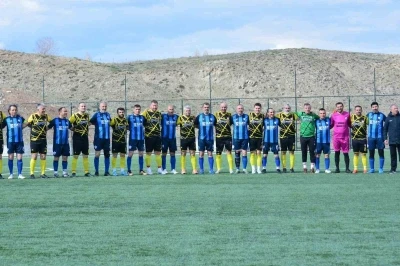 TMVFL Batı Karadeniz Beyaz B&ouml;lge&rsquo;de kupanın sahibi Kastamonu Şerife Bacı Masterlar oldu
