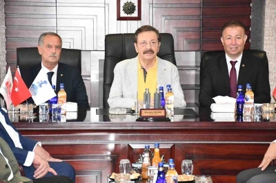 TOBB Başkanı Hisarcıklıoğlu’ndan Akşehir’e taziye ziyareti
