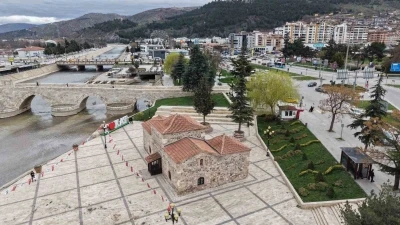 Tokat Belediyesi &ouml;nc&uuml;l&uuml;ğ&uuml;nde a&ccedil;ılan oyuncak m&uuml;zesiyle nesiller arası k&ouml;pr&uuml; kurulacak
