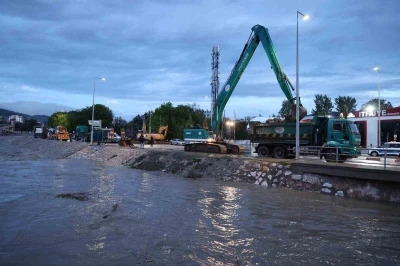Tokat Belediyesi tarafından sel ve taşkın riskine karşı &ouml;nlemler artırıldı
