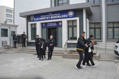 Tokat&rsquo;ta evden hırsızlık yapan 2 ş&uuml;pheli yakalandı
