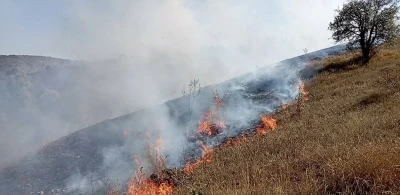 Tokat’ta metrelerce yükselen dumanlar kilometrelerce uzaktan görüldü
