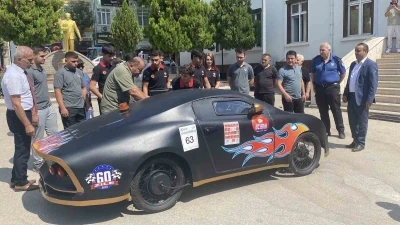Tokatlı gençler elektrikli araç yarışlarında Türkiye birincisi oldu
