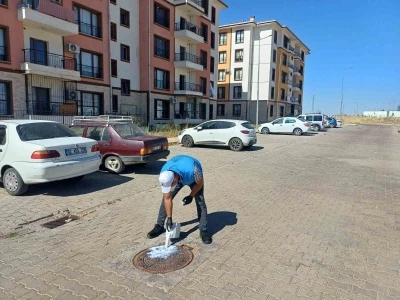 TOKİ&rsquo;lerde koruyucu larva m&uuml;cadelesi
