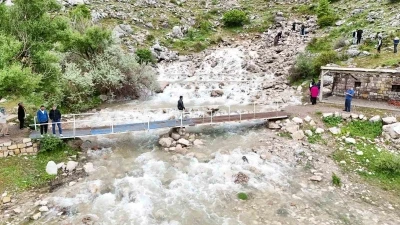 Tomarza&rsquo;daki &rsquo;G&ouml;z&rsquo; 6 yıl sonra yeniden akmaya başladı
