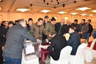 Tomarza Esnaf Ve Sanatkarlar Odası Başkanı Yaşar Polat g&uuml;ven tazeledi
