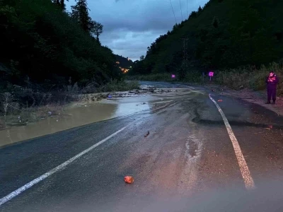 Trabzon’da heyelan
