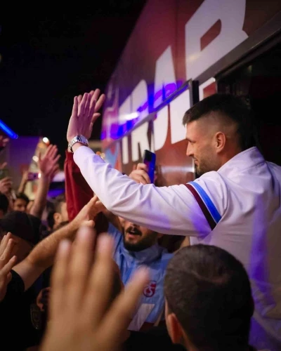 Trabzonspor taraftarından takıma destek
