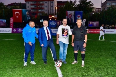 Trabzonspor’un efsaneleri Emir Yuşa için sahaya çıktı
