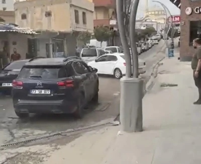 Trafikte tartıştığı şahsı aracıyla ezdi
