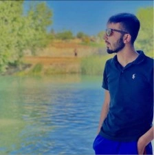 Traktöre çarpan motosikletin sürücüsü hayatını kaybetti