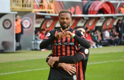 Trendyol 1. Lig: &Ccedil;orum FK: 3 - Atakaş Hatayspor: 1
