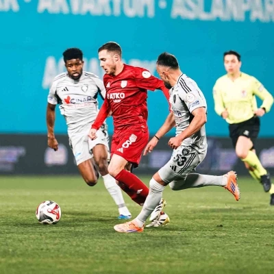 Trendyol 1. Lig: Pendikspor: 1 - Erzurumspor FK: 2
