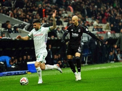 Trendyol S&uuml;per Lig: Beşiktaş: 0 - Konyaspor: 0 (Ma&ccedil; devam ediyor)
