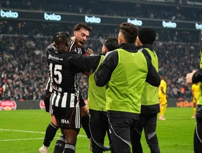 Trendyol S&uuml;per Lig: Beşiktaş: 4 - G&ouml;ztepe: 0 (Ma&ccedil; sonucu)
