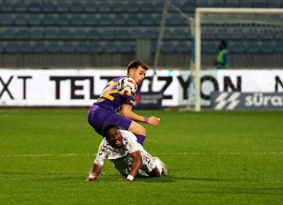 Trendyol S&uuml;per Lig: Ey&uuml;pspor: 1 - Samsunspor: 2 (Ma&ccedil; sonucu)
