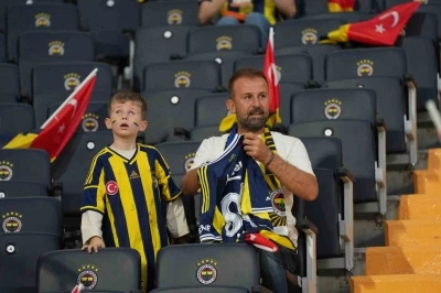 Trendyol Süper Lig: Fenerbahçe: 0 - Alanyaspor: 0 (Maç devam ediyor)
