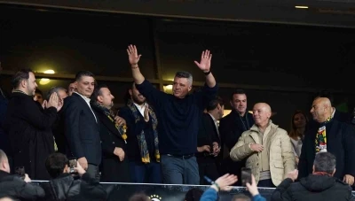 Trendyol S&uuml;per Lig: Fenerbah&ccedil;e: 0 - G&ouml;ztepe: 0 (Ma&ccedil; devam ediyor)
