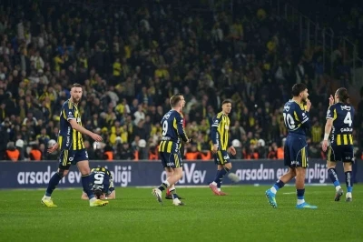 Trendyol S&uuml;per Lig: Fenerbah&ccedil;e: 2 - &Ccedil;aykur Rizespor: 2 (Ma&ccedil; sonucu)
