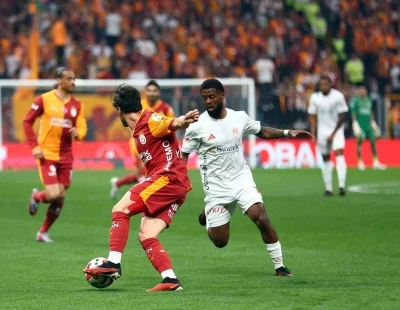 Trendyol S&uuml;per Lig: Galatasaray: 0 - Antalyaspor: 0 (Ma&ccedil; devam ediyor)
