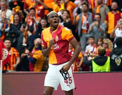 Trendyol Süper Lig: Galatasaray: 1 - Göztepe: 1 (İlk yarı)
