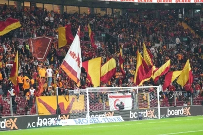 Trendyol Süper Lig: Galatasaray: 1 - Samsunspor: 0 (Maç devam ediyor)
