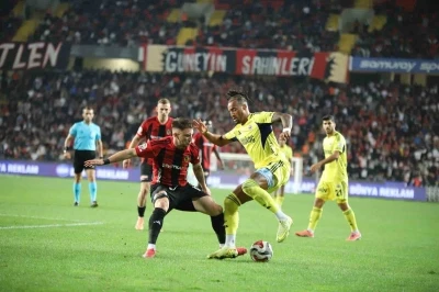 Trendyol Süper Lig: Gaziantep FK: 0 - Fenerbahçe: 4 (Maç Sonucu)
