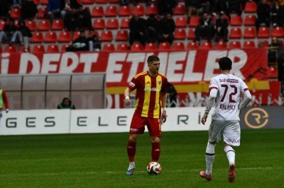Trendyol S&uuml;per Lig: Kayserispor: 1 - Fatih Karag&uuml;mr&uuml;k: 0 (Ma&ccedil; sonucu)
