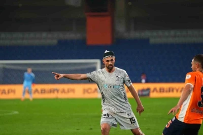 Trendyol Süper Lig: RAMS Başakşehir: 1 - Kocaelispor: 0 (Maç sonucu)
