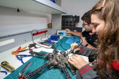 T&Uuml;BİTAK Fen Lisesi geleceğin bilim insanlarını arıyor: Başvurular 15 Temmuz&rsquo;da sona eriyor
