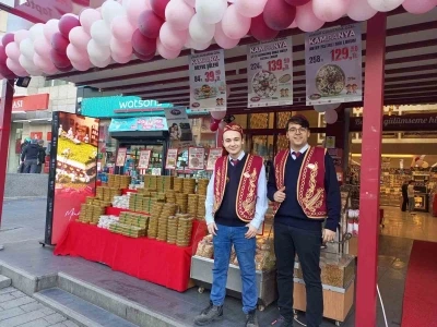 Tuğba&rsquo;nın &lsquo;Geleneksel Lokum G&uuml;nleri&rsquo; başladı
